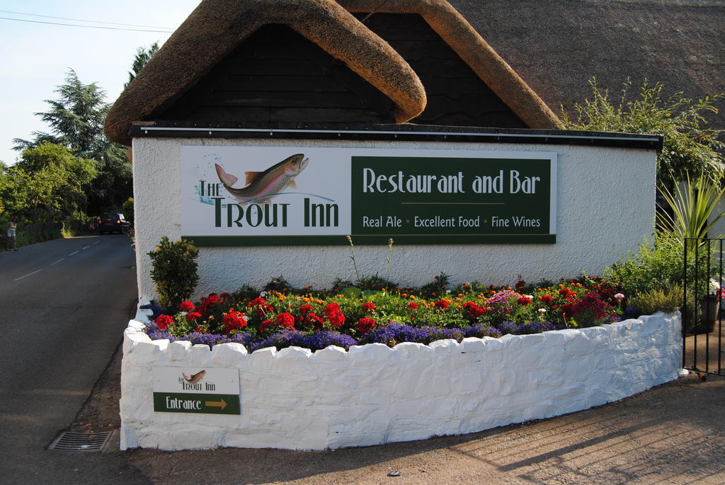 The Trout Inn Tiverton  Exterior foto